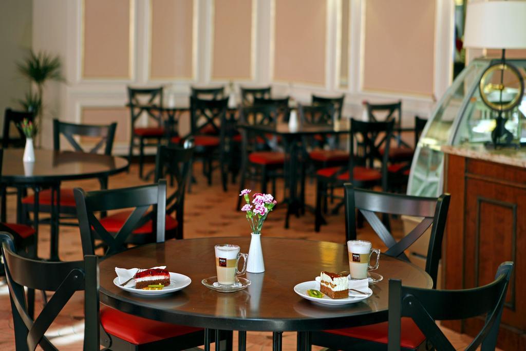 Ensana Hvezda - Imperial - Neapol Hotel Marianske Lazne Exterior photo