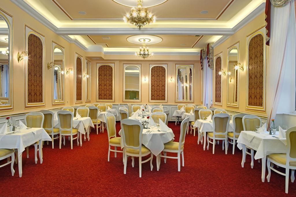 Ensana Hvezda - Imperial - Neapol Hotel Marianske Lazne Exterior photo